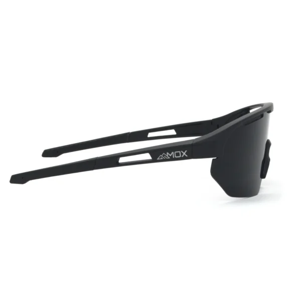 Lumora – Onyx Black – MOX optics